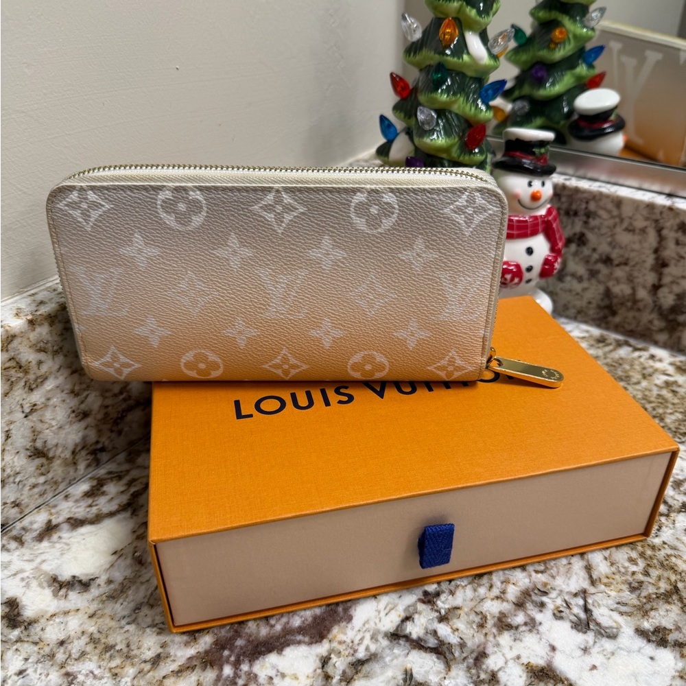 Louis Vuitton Limited Edition By The Pool Large Zippy Wallet